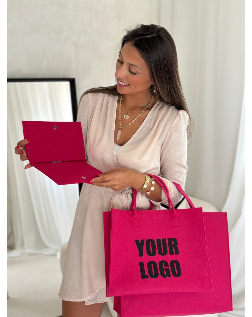 Pochette Feutrine Fuchsia – Personnalisable avec votre logo