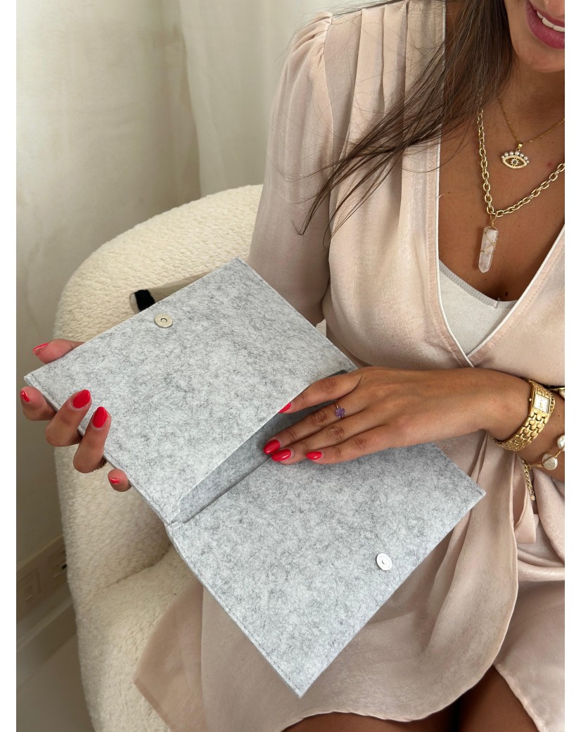 Pochette Feutrine gris clair – Personnalisable avec votre logo