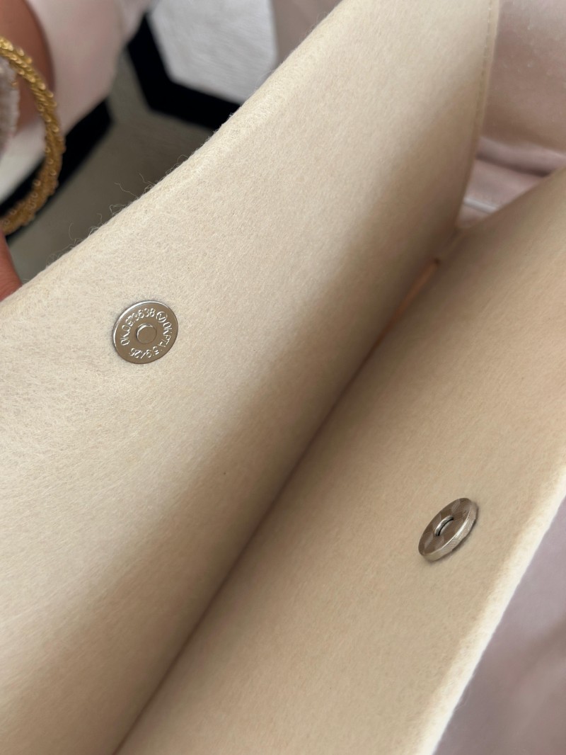 VILTEN ENVELOP "GRENOBLE" - BEIGE (25 x 15 cm)