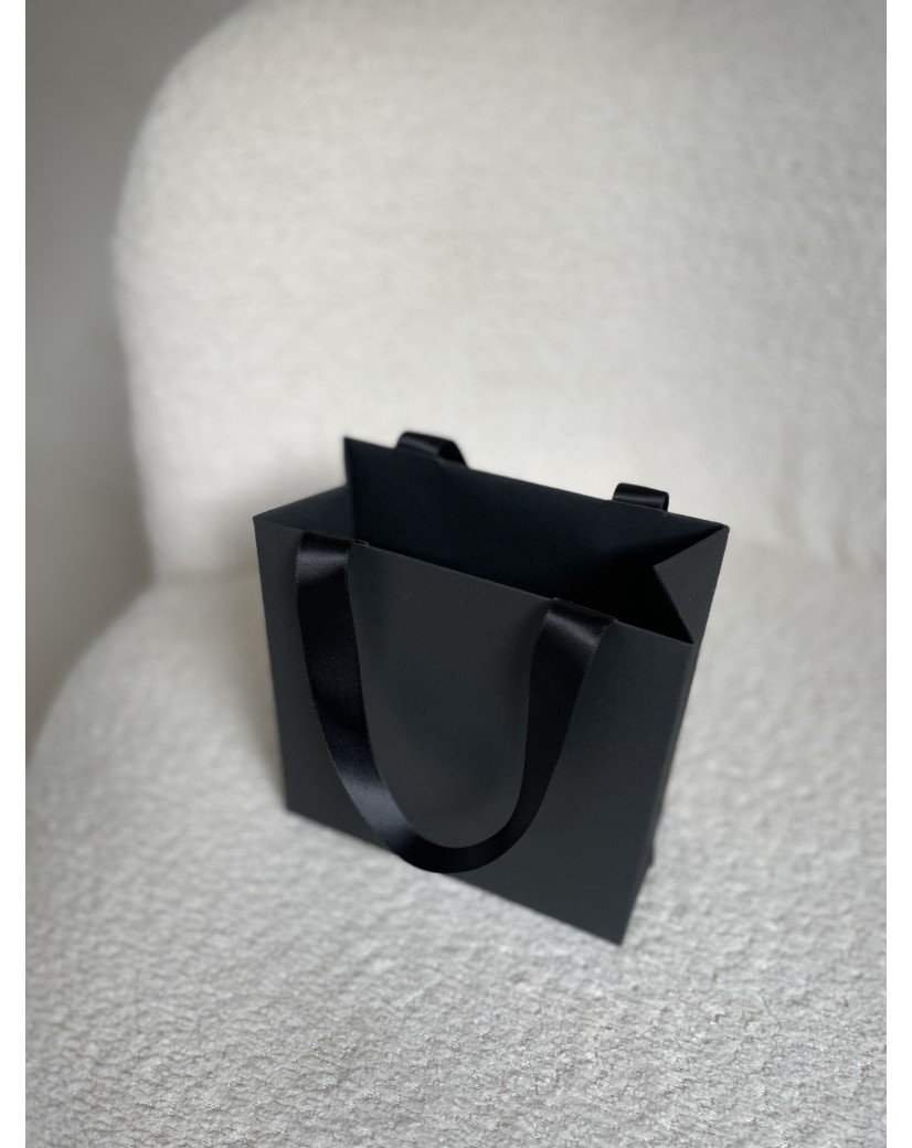 Luxus-Papiertüte Schwarz – schwarze Henkel – XS (16 x 8 x 16 cm)