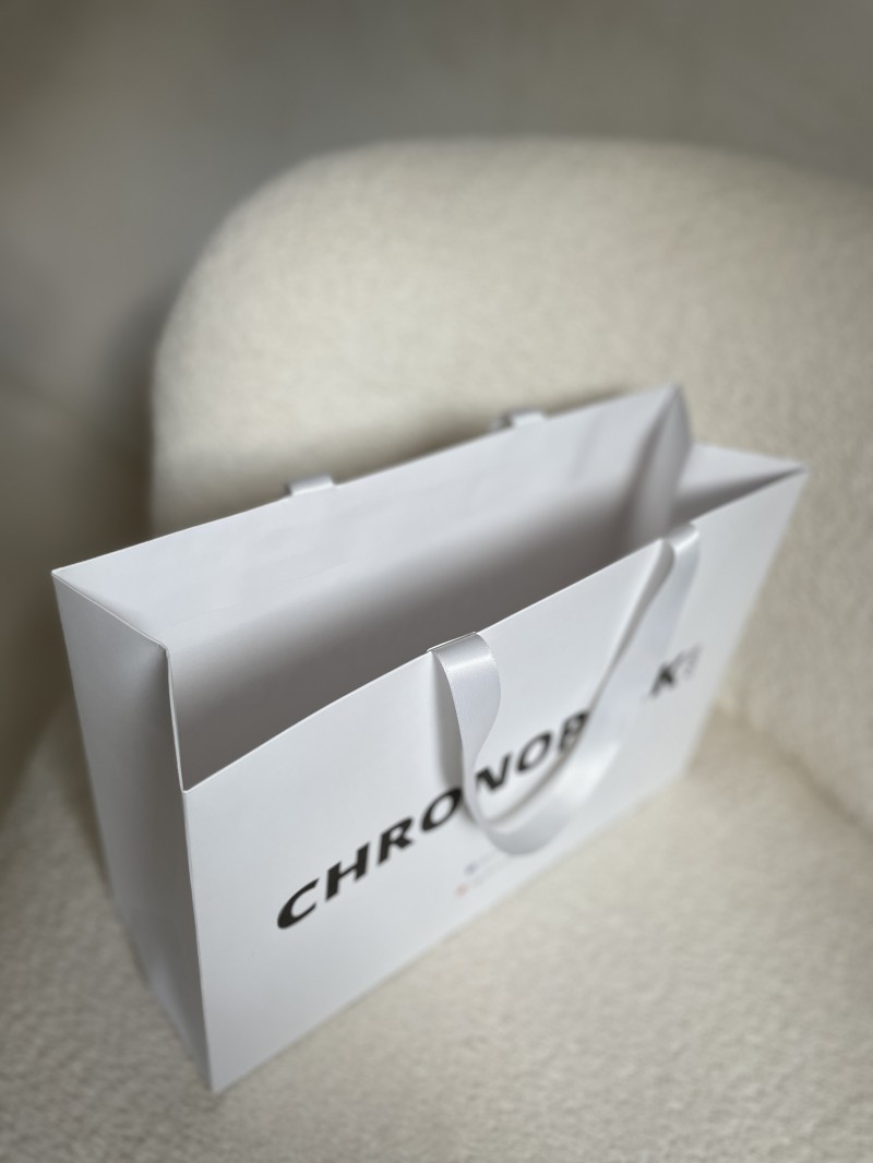 Bolsa de papel de lujo blanca – asas blancas – M (35 x 12 x 25 cm)