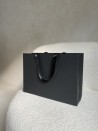 Bolsa de papel de lujo negra – asas negras – M (35 x 12 x 25 cm)