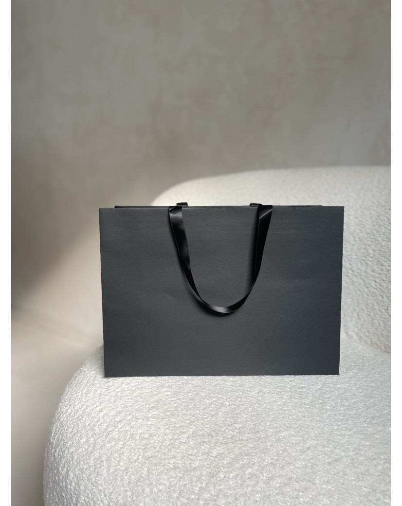 Luxus-Papiertüte Schwarz – schwarze Henkel – M (35 x 12 x 25 cm)