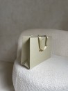 BOLSA DE PAPEL LUJO DORADA CON BRILLOS – M (35x12x25 cm)