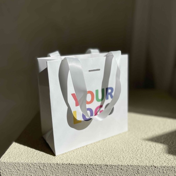 Luxus-Papiertüte Weiß – weiße Kordelhenkel – XS (16 x 8 x 16 cm)