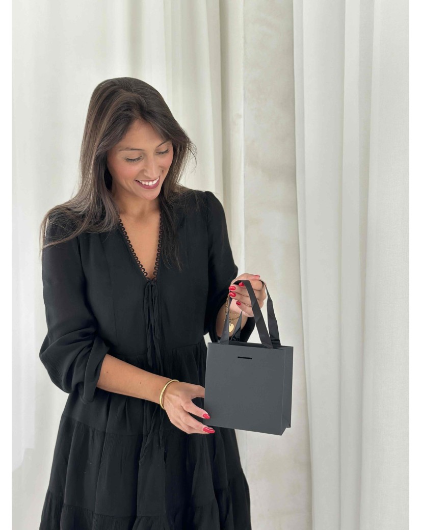 Black Luxury Paper Bag – black handles – XS (16 x 8 x 16 cm)