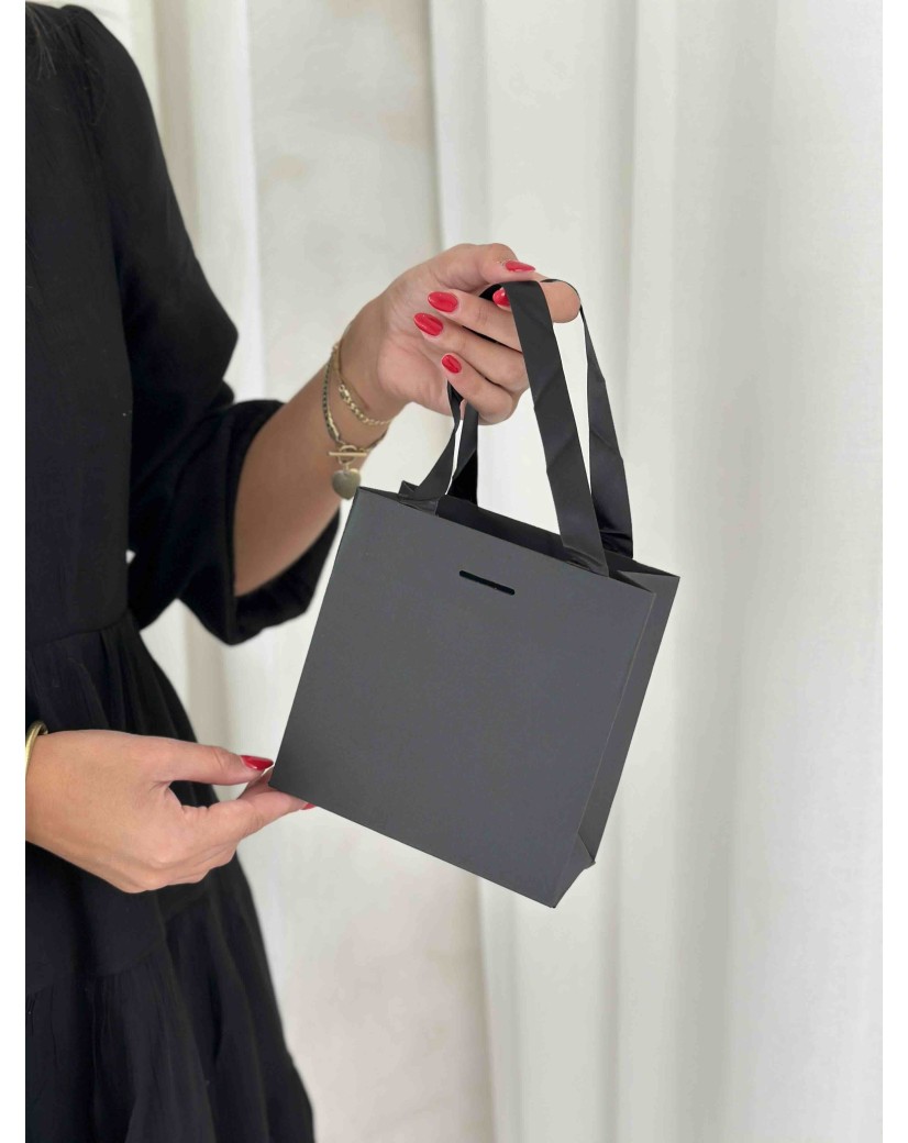 Bolsa de papel de lujo negra – asas negras – XS (16 x 8 x 16 cm)