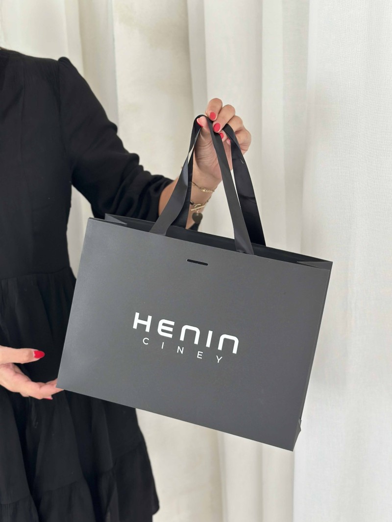 Black Luxury Paper Bag – black handles – M (35 x 12 x 25 cm)
