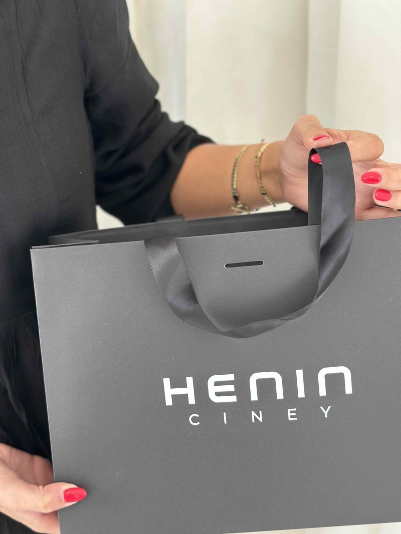 Black Luxury Paper Bag – black handles – S (25 x 10 x 20 cm)