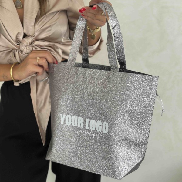 NICE BAG – DISCO SILVER – M (40 x 14 x 30 cm)