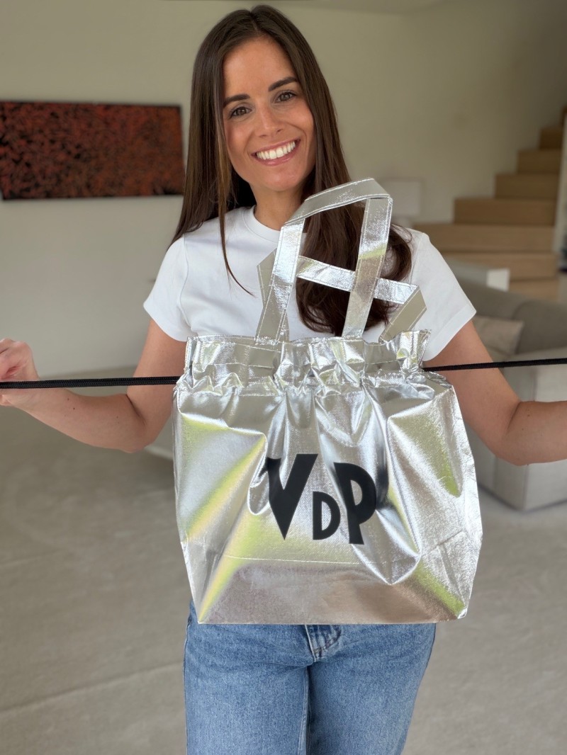 BOLSA NICE PLATEADO – M (40x14x30 cm)