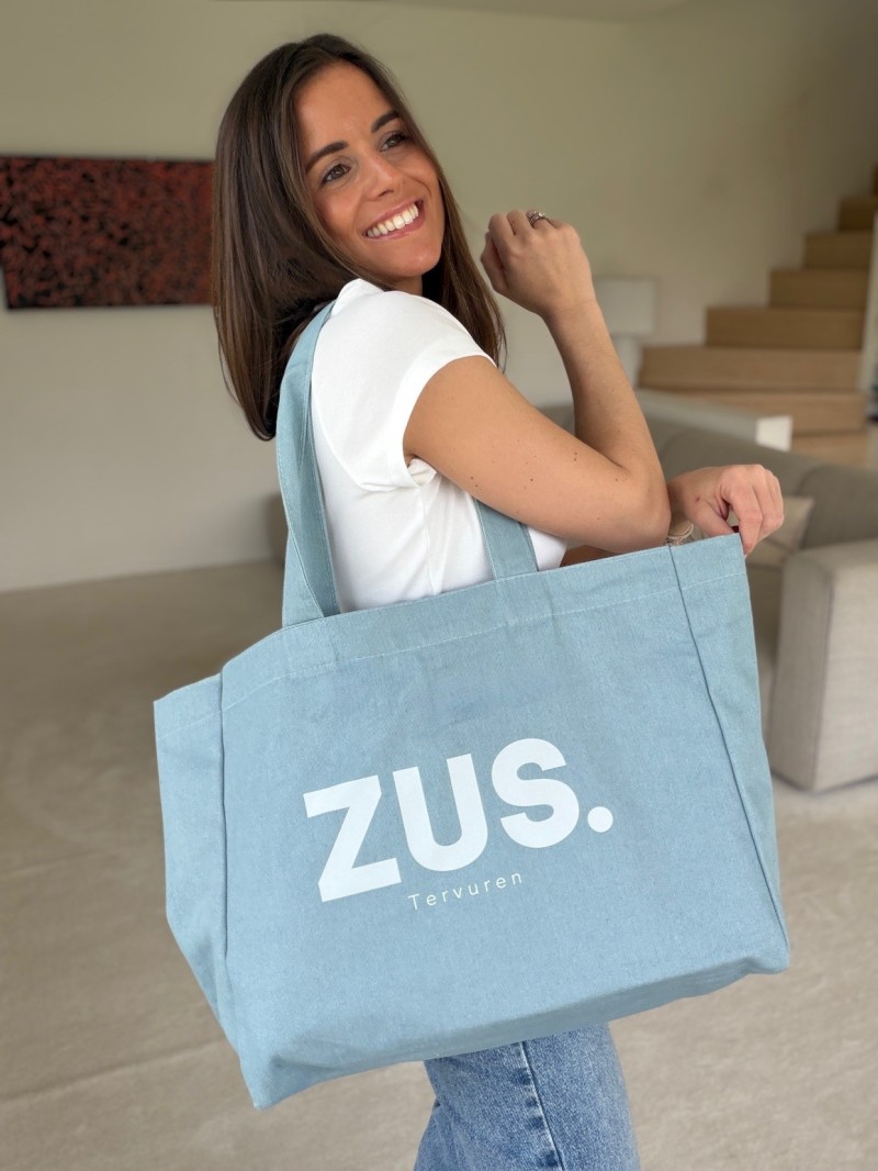 “NANCY” BAG – LIGHT JEANS 💙 (43x15x36 cm)