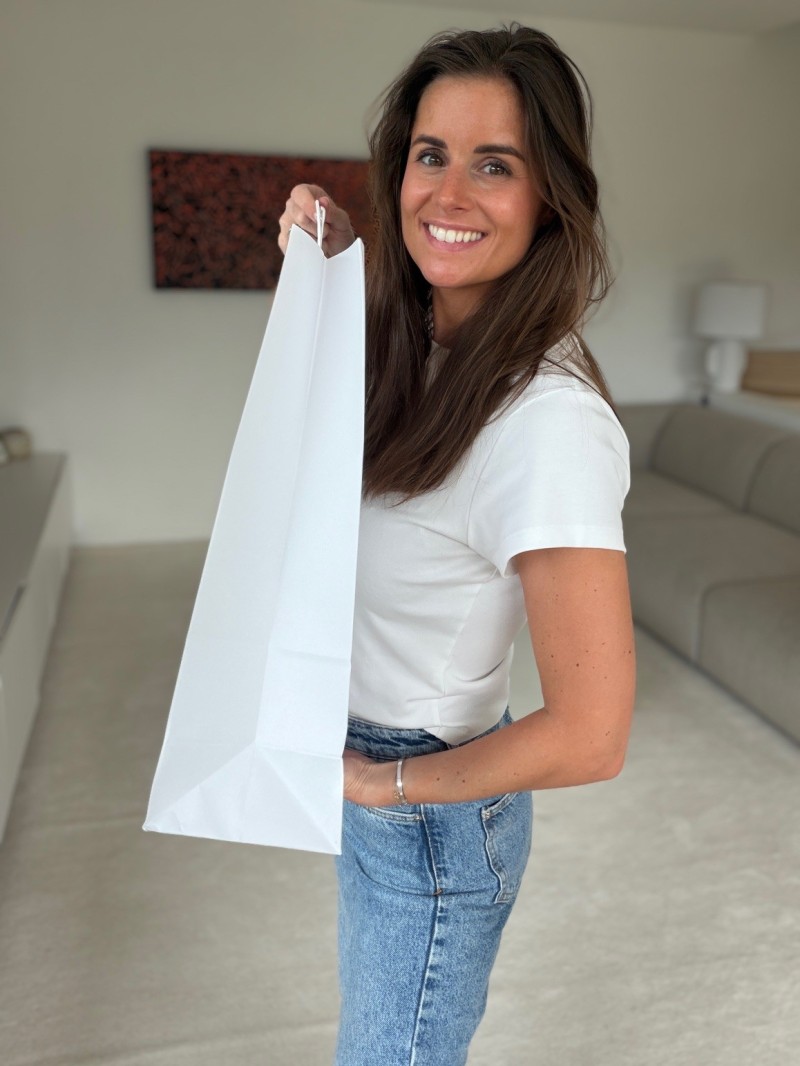 Weiße Papiertüten mit Kordelgriffen – Größe XXL (54×14×45 cm)