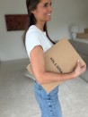 Individuell bedruckbare, reißfeste Kraftpapier-Versandtasche mit Bodenfalte und Klebestreifen – Größe S