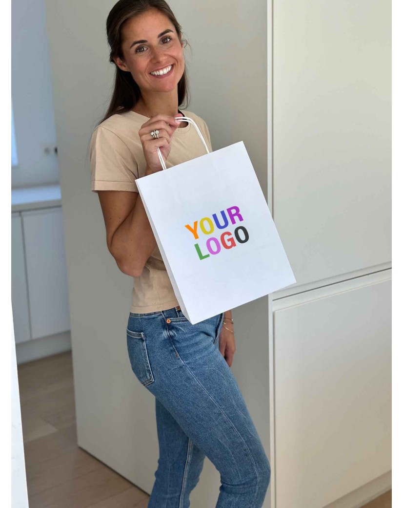 White Kraft Bag M – Your Logo Will Feel Right at Home