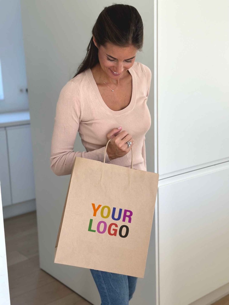 Kraft Bag M Square – A Generous Format To Carry Your Brand