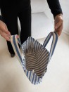 DRAAGTAS BIARRITZ BLAUW - L (43x15x36cm)