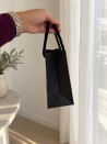 Schwarze Luxuspapiertüte mit Kordelgriffen – Größe XS (16×8×16 cm)