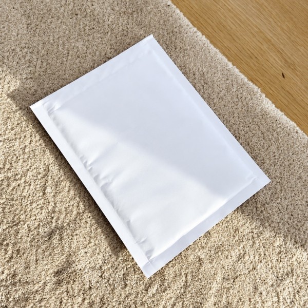 Bubble pouch - White S