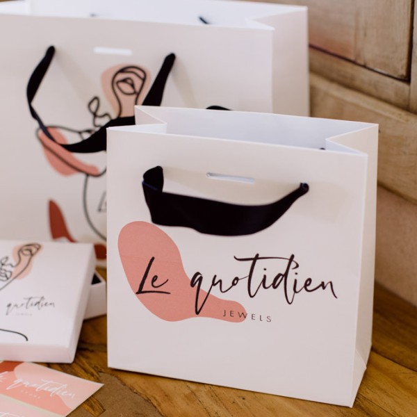 Luxe paper bag with ribbon handle - White XS