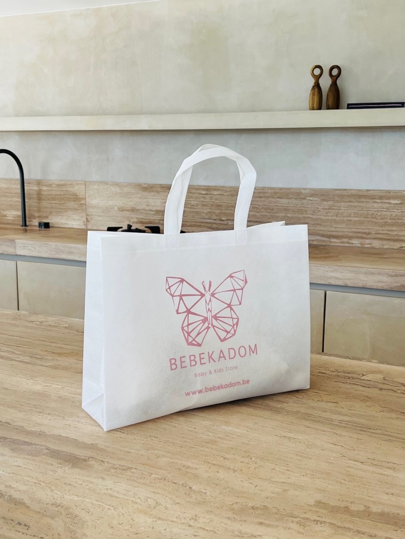 Sac tissu blanc personnalisé pas cher et respectueux de l'environnement