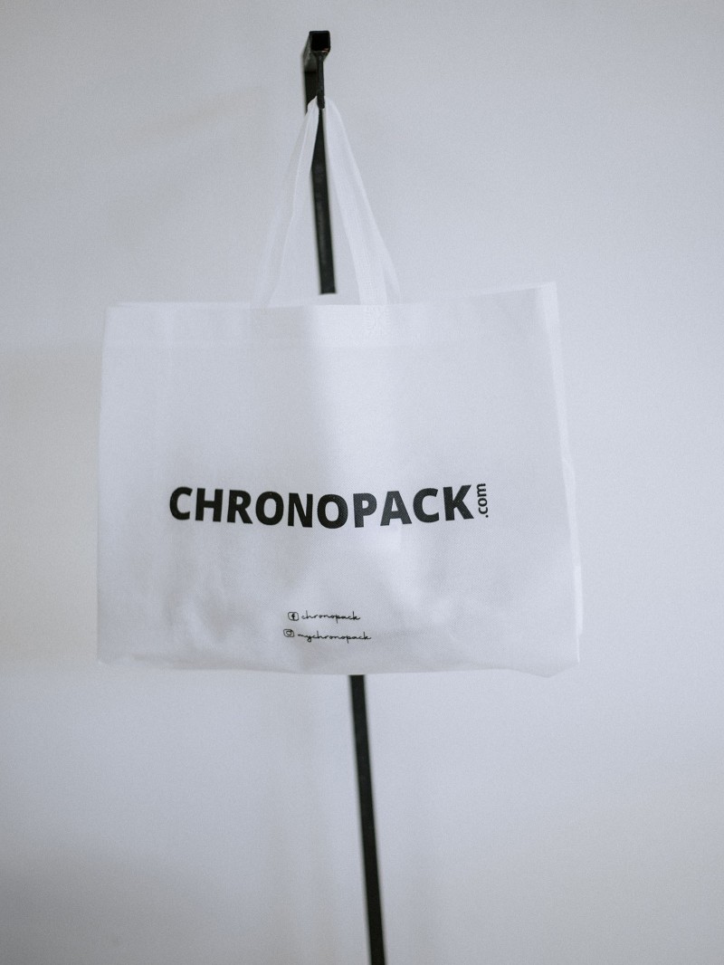 Sac tissu blanc personnalisé pas cher et respectueux de l'environnement