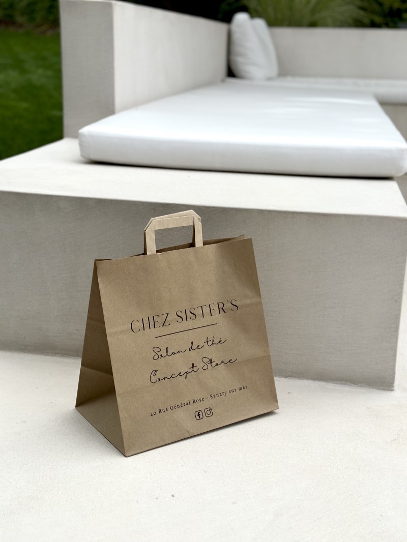 Braune Papiertüten mit Flachgriffen – Snack/Takeaway-Format (32×21×33 cm)