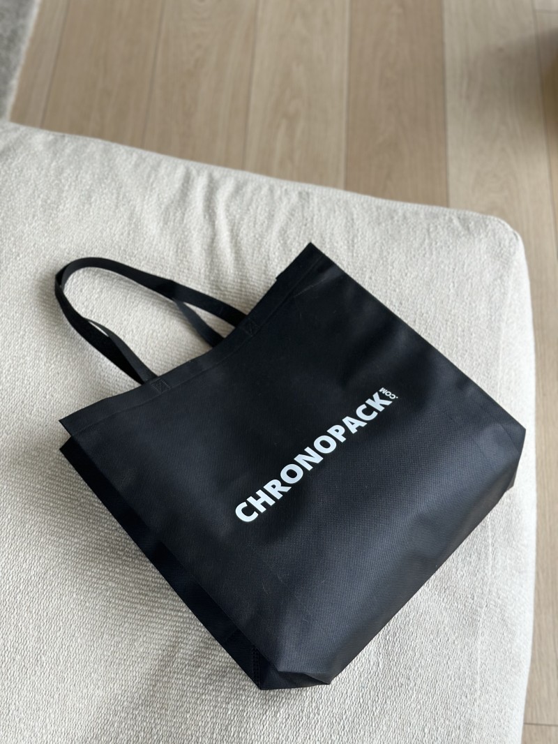 Sac tissu noir personnalisé pas cher et respectueux de l'environnement