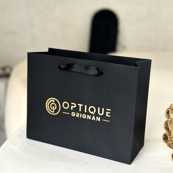 Luxury Paper Bag – Black – S (25x10x20 cm)