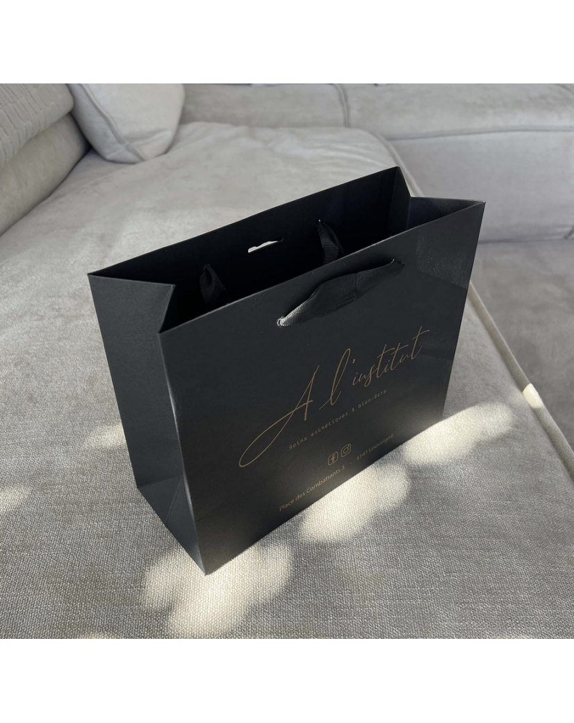 Schwarze Luxuspapiertüten – L (45x14x35 cm)